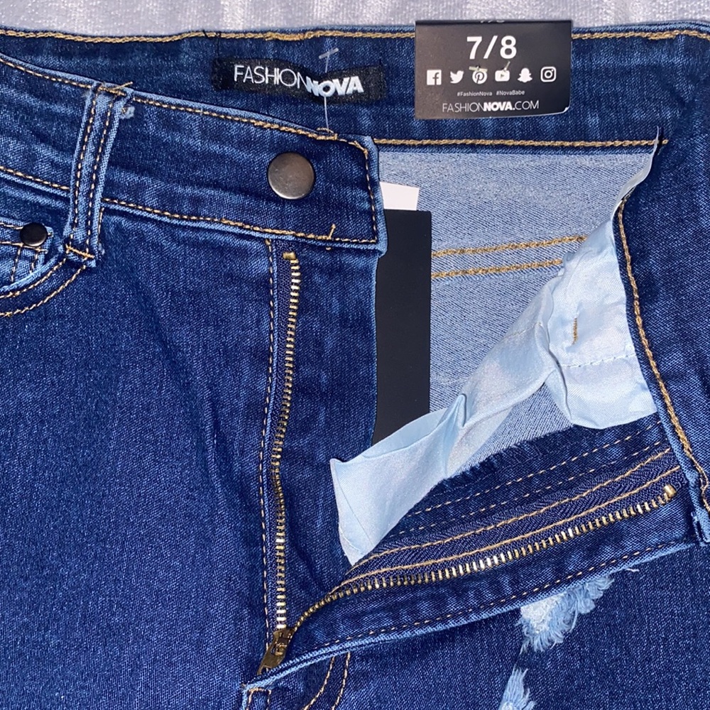 Fashion Nova “Olivia Rose” Skinny Jeans Dark Denim - Picture 4 of 5